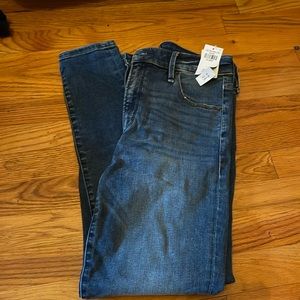 Abercrombie Simone high rise super skinny